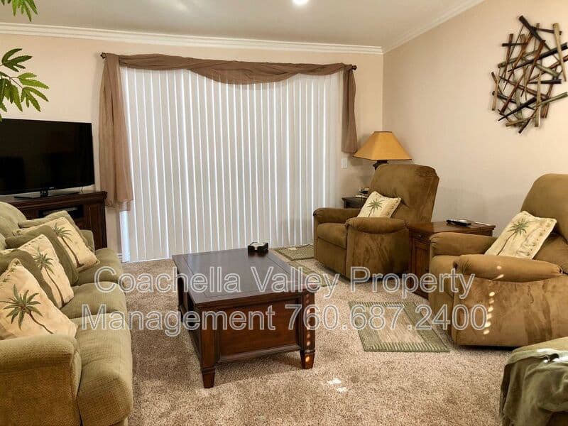 Palm Springs Condo: 500 S. Farrell Drive