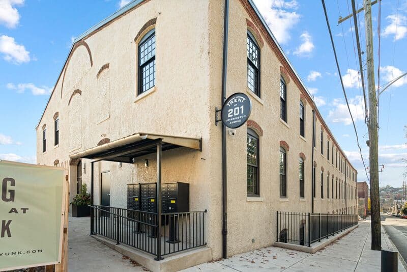 Philadelphia Condo: 201 Leverington Avenue - 209