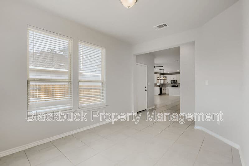 Leander House: 345 Ancellotta Way