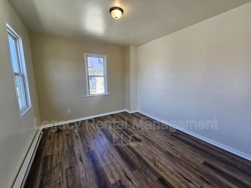 Scranton Condo: 327 East Locust Street - 2