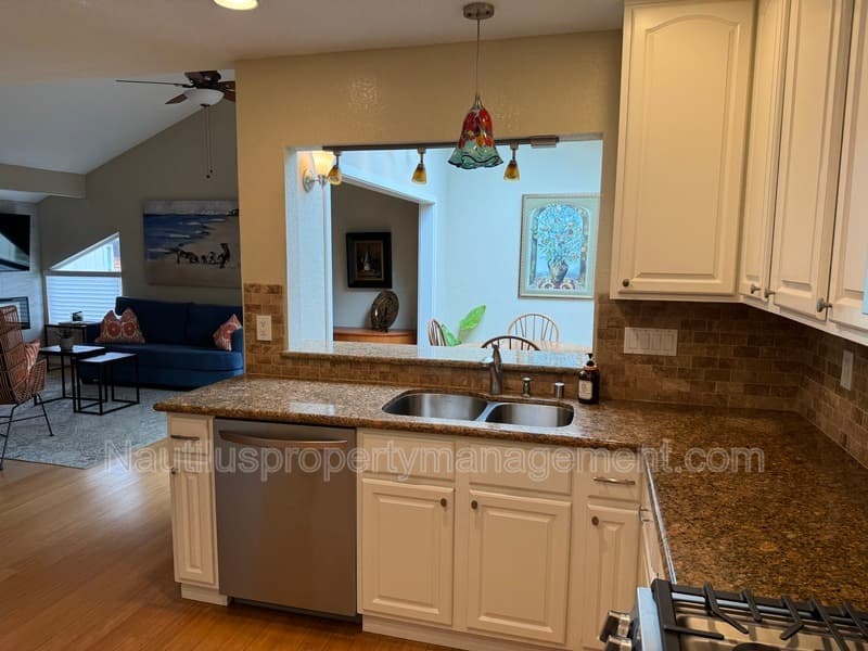 Aptos Townhome: 2109 Penasquitas Drive
