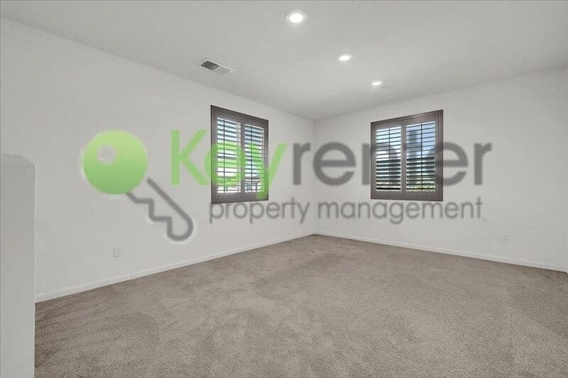 Lincoln House: 1305 Stark Bridge Road