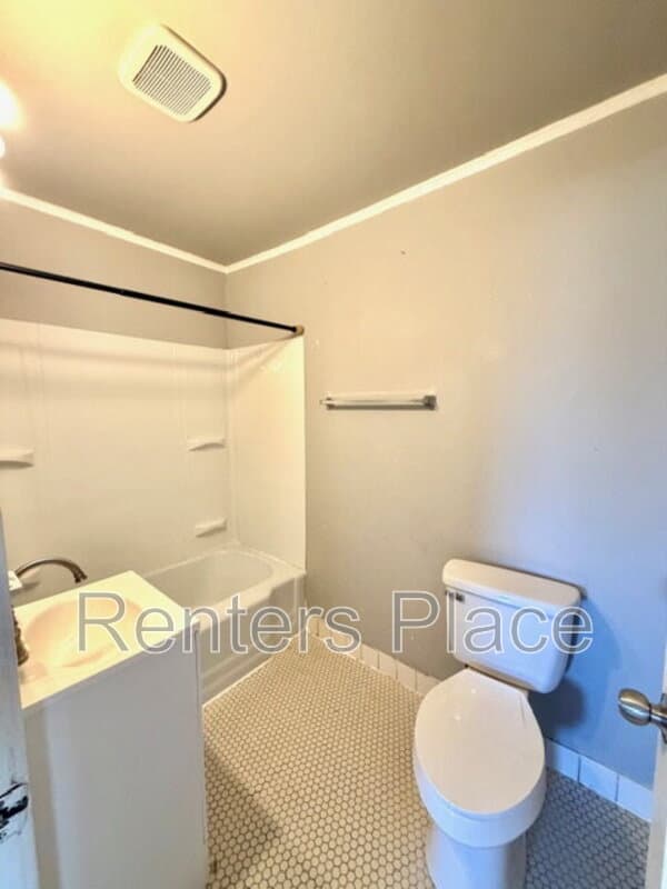 Tulsa Condo: 2915 East Easton Street