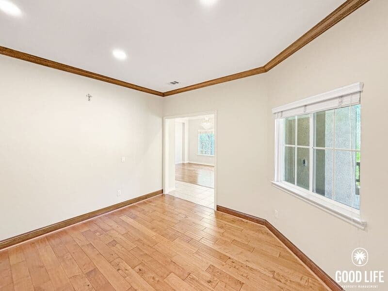 Escondido House: 3193 Willow Tree Ln