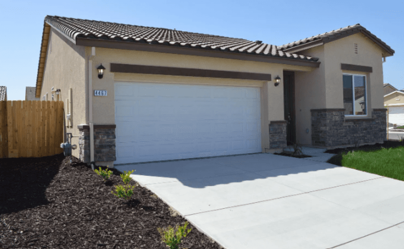 Merced House: 4467 Jennifer Way