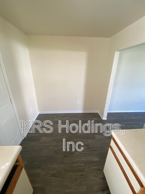 Richmond Condo: 1822 Chicago Ave