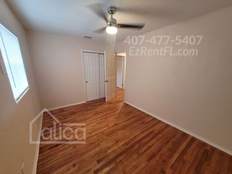 Orlando House: 1235 Emeralda Rd