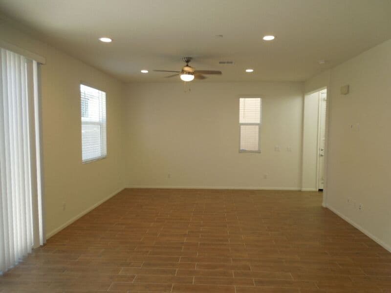 Temecula House: 42640 Indigo Place