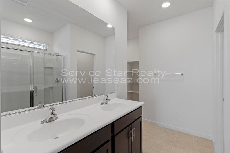 Surprise House: 25285 N 144th Ln