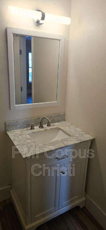 Corpus Christi House: 7625 Stony Brook Drive