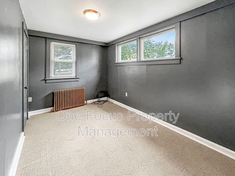 Danville House: 25 N Glenbrook Ave.