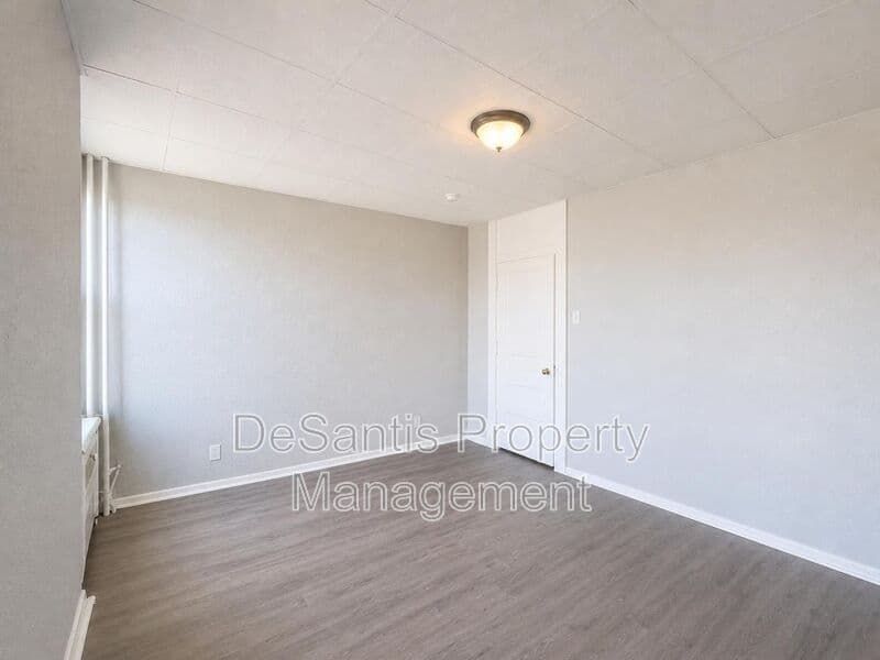 Homestead Condo: 810 Amity Street