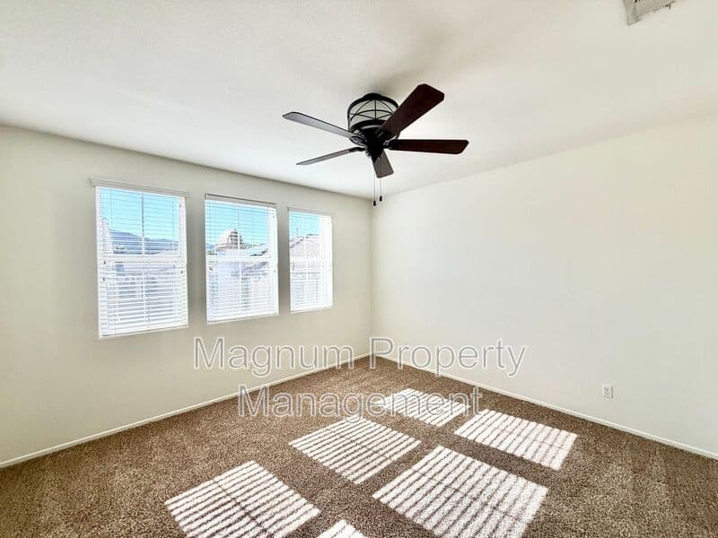 Temecula House: 28075 Calle Bonita
