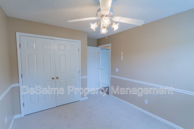 Smyrna House: 1009 Norwood Ct