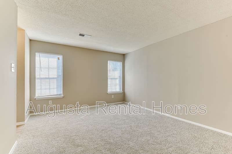 Augusta Condo: 2515 Center West Parkway - 3N