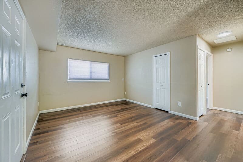 Fountain Condo: 6654 Provincial Drive