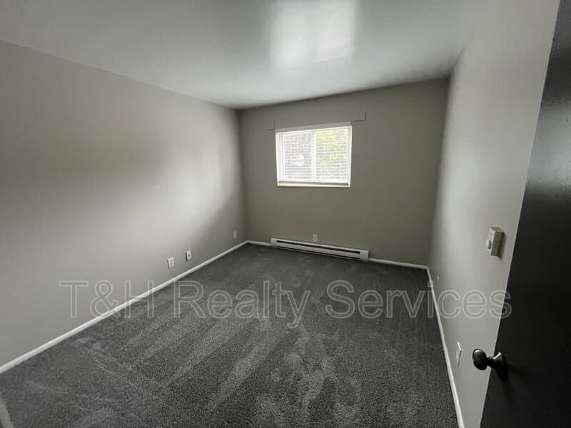 Noblesville Condo: 1152 Evans Avenue