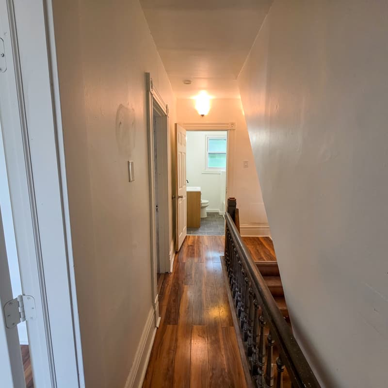 Pittsburgh House: 110 Kirk Avenue