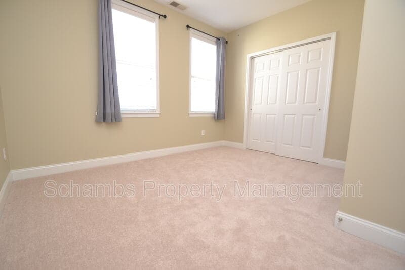Raleigh Condo: 10410 Sablewood Dr