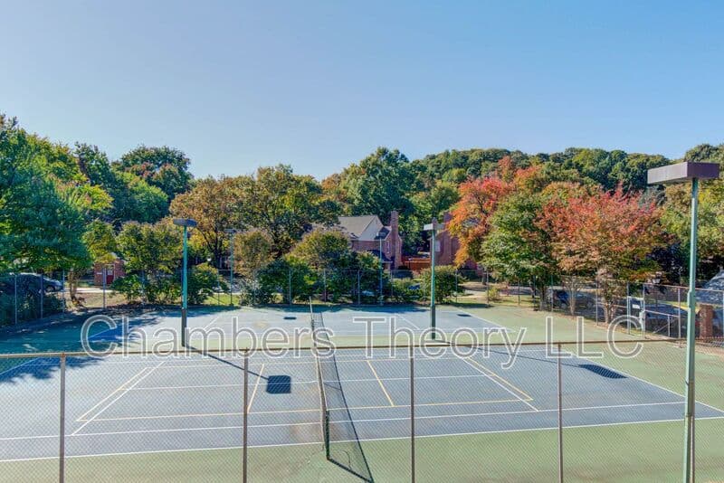 Arlington Condo: 2412 S. Walter Reed Dr