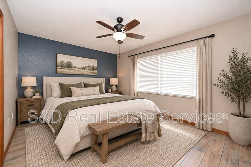 Lakeland House: 1920 East Edgewood Drive