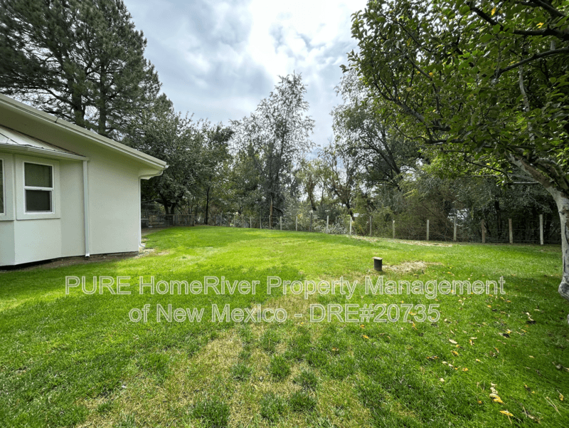 Flora Vista House: 7501 Old Aztec Hwy