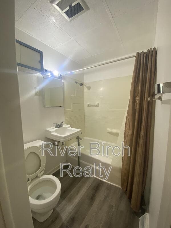Springfield Condo: 909 South 8th Street - 4