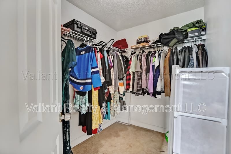 Jacksonville House: 5286 Julington Creek Road