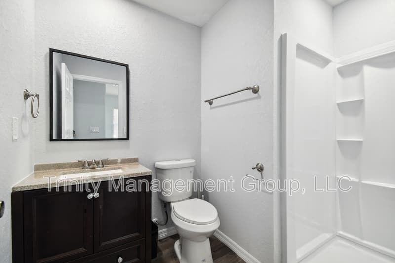 Dunedin House: 1051 Dogwood Drive - Room 1