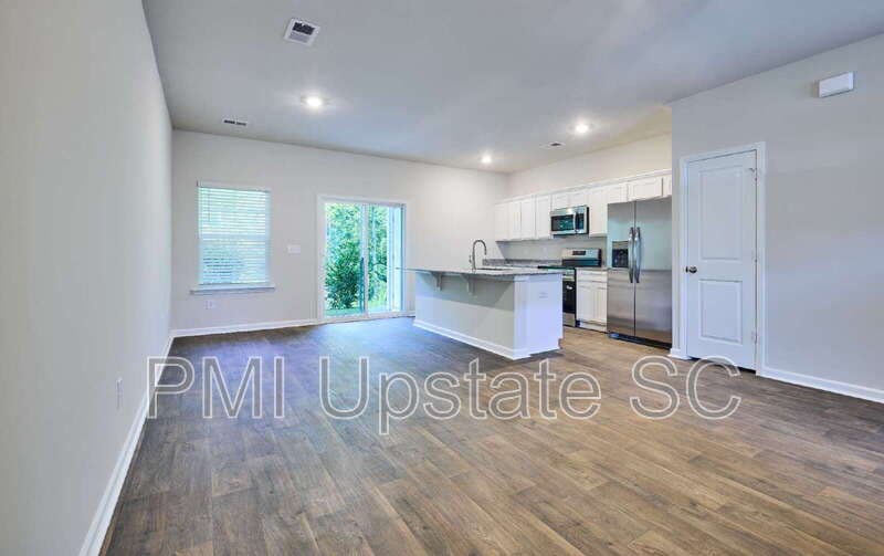 Pendleton Townhome: 103 Pendleton Place Way