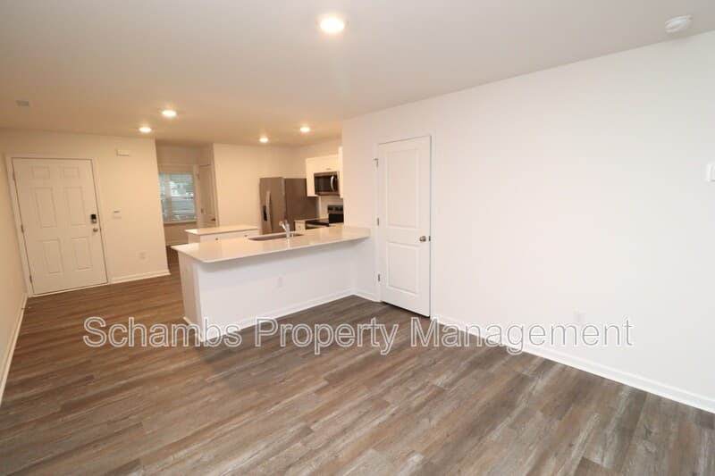 Raleigh Townhome: 5810 Brambleberry Way