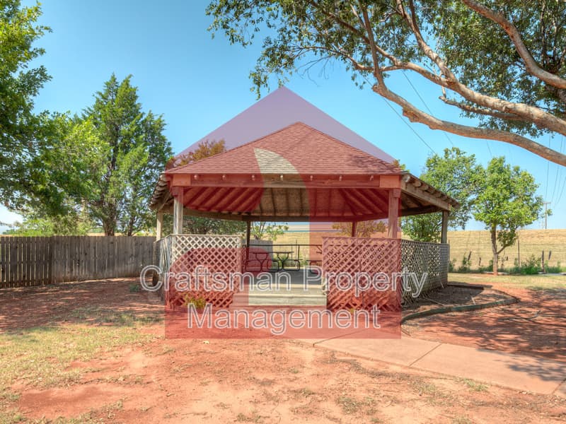 Oklahoma City House: 3517 Northwest 115th Street