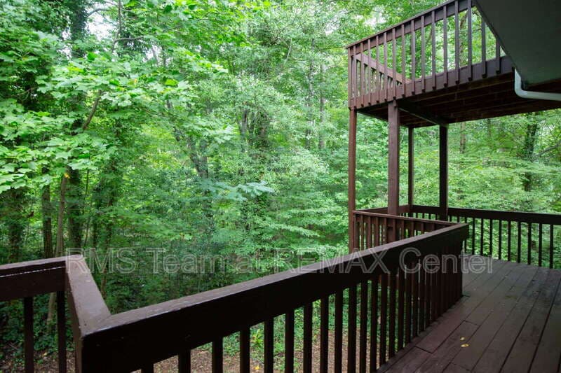 Decatur House: 2262 Cobb Creek Dr