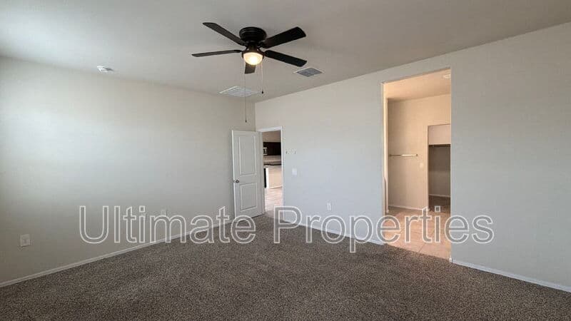 Surprise House: 18566 W Hackamore Dr
