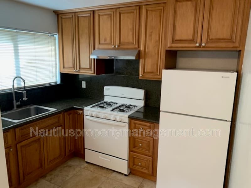 Santa Cruz Condo: 131 Cedar Street