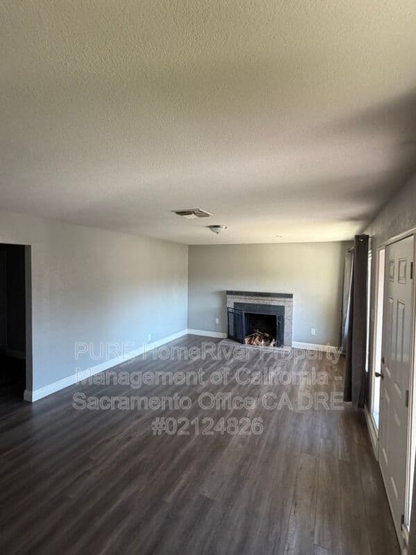 Carmichael House: 5805 Cada Circle