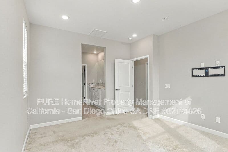 San Marcos House: 1233 Sunrise View