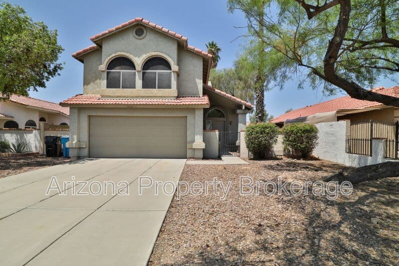 Glendale House: 3622 W. Wagoner Rd.