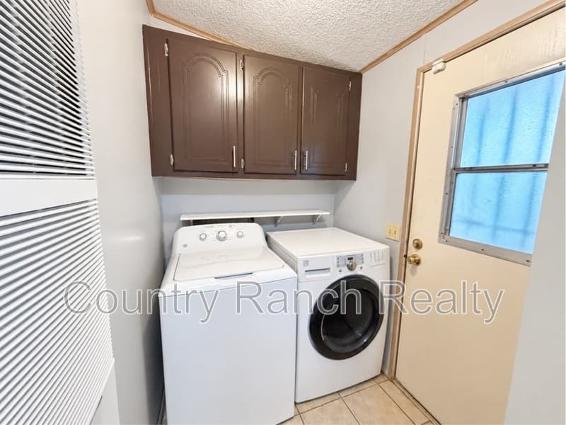 Bullhead City House: 530 Havasu Lane