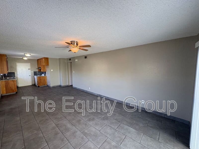 Visalia Condo: 3108 West Walnut Ave