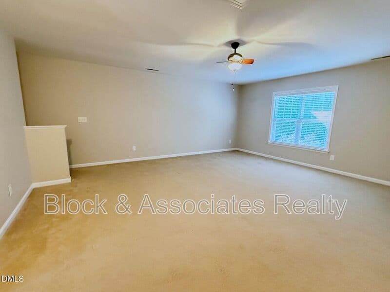 Wake Forest House: 163 Deacon Ridge St