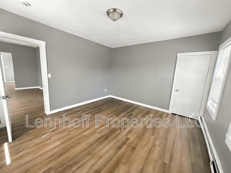 Lowell Condo: 142 Jewett Street - 3