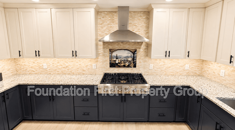 Gettysburg House: 874 Boyds School Rd