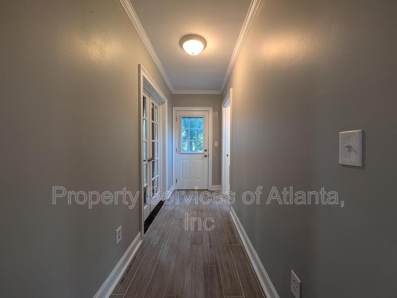 Atlanta House: 1357 Ormewood Ave SE