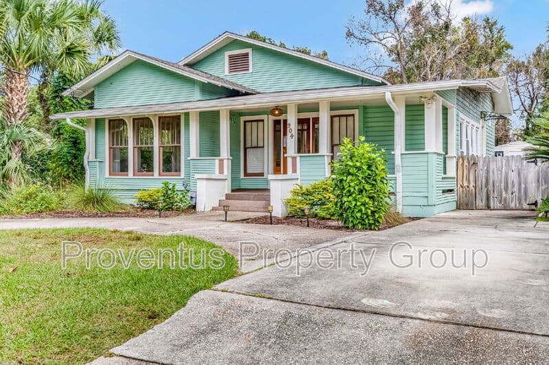 Pensacola House: 904 North 16th Avenue