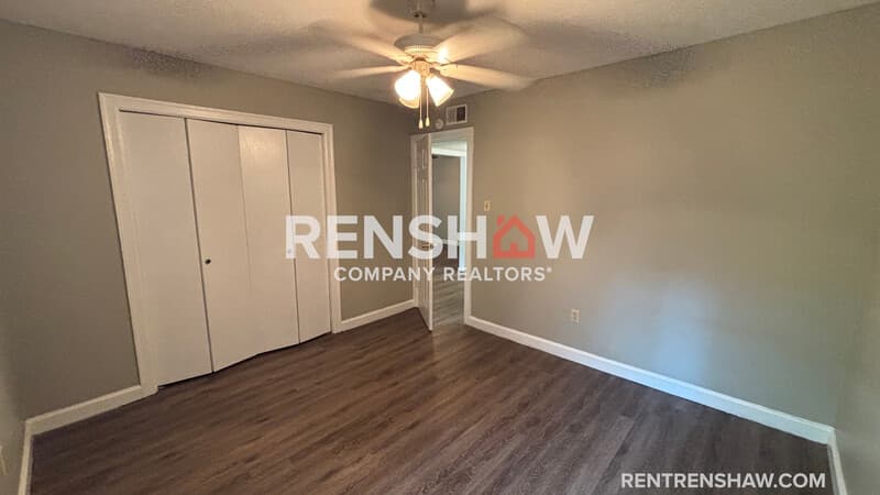 Memphis Condo: 3210 Thirteen Colony Mall
