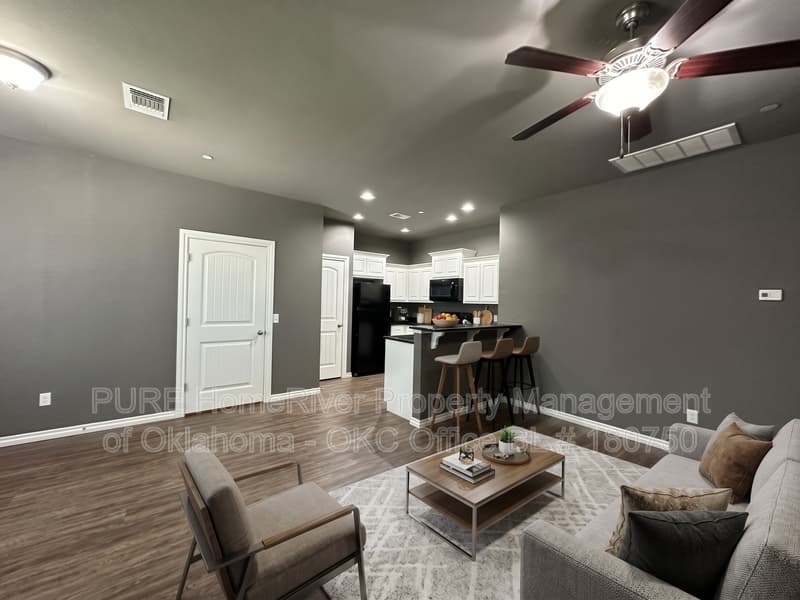 Oklahoma City Condo: 1027 SW 92nd St