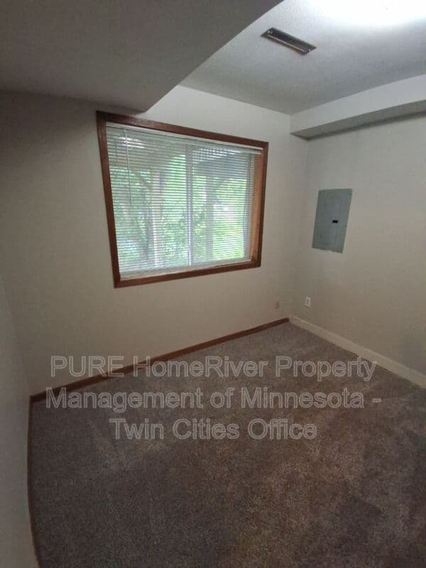 Coon Rapids Townhome: 12046 Xeon St NW