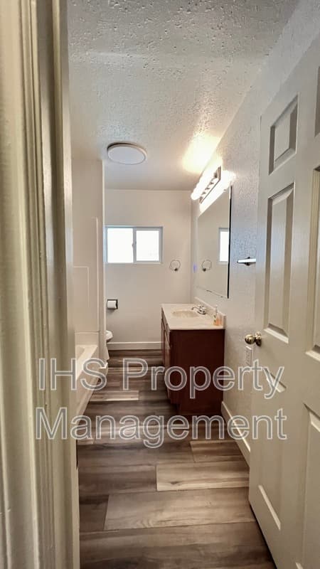 Richland Condo: 1008 Davenport
