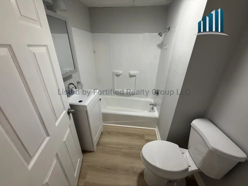 Fall River Condo: 25 Palmer St